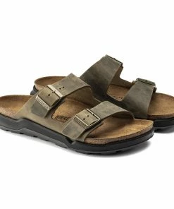 BIRKENSTOCK Arizona Rugged CT