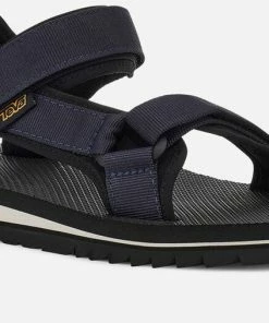 TEVA Universal Trail