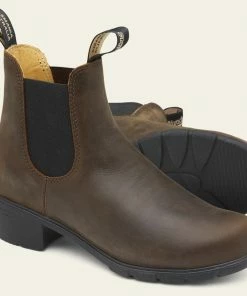 BLUNDSTONE 1673 Heeled Boot
