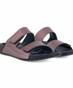 Ecco 2nd Cozmo Slide