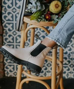 BLUNDSTONE Women's High Top