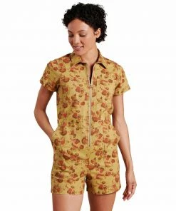 TOAD&CO Earthworks Garage Sh