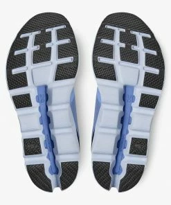 On Women's Cloudstratus